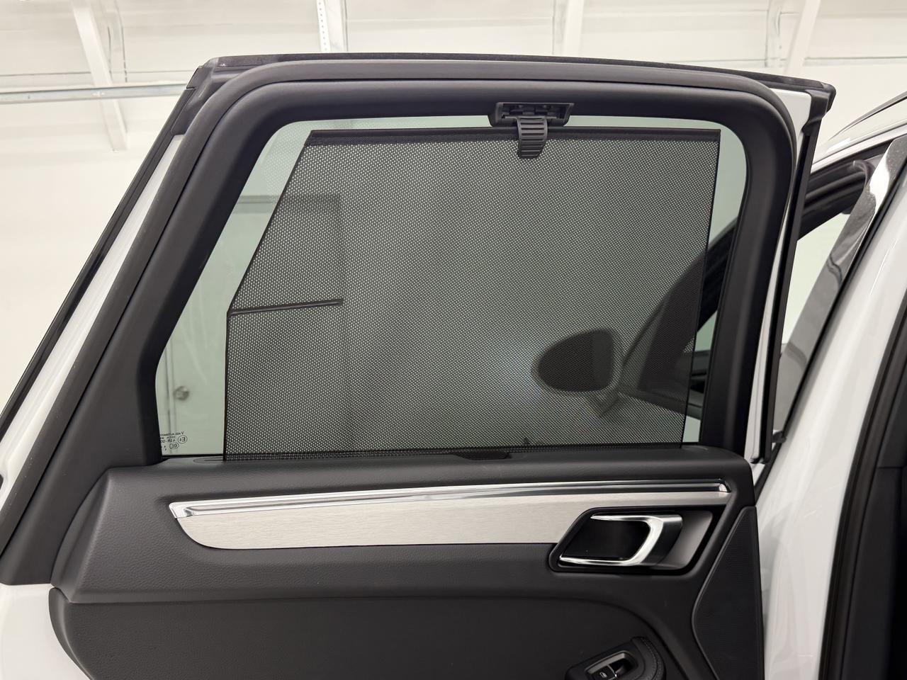 2026 Porsche Macan Newark DE