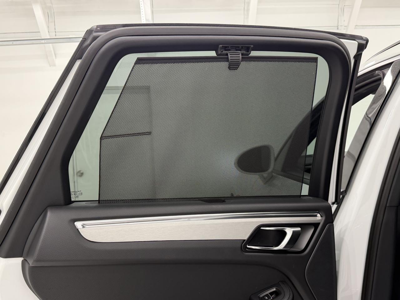 2026 Porsche Macan Newark DE
