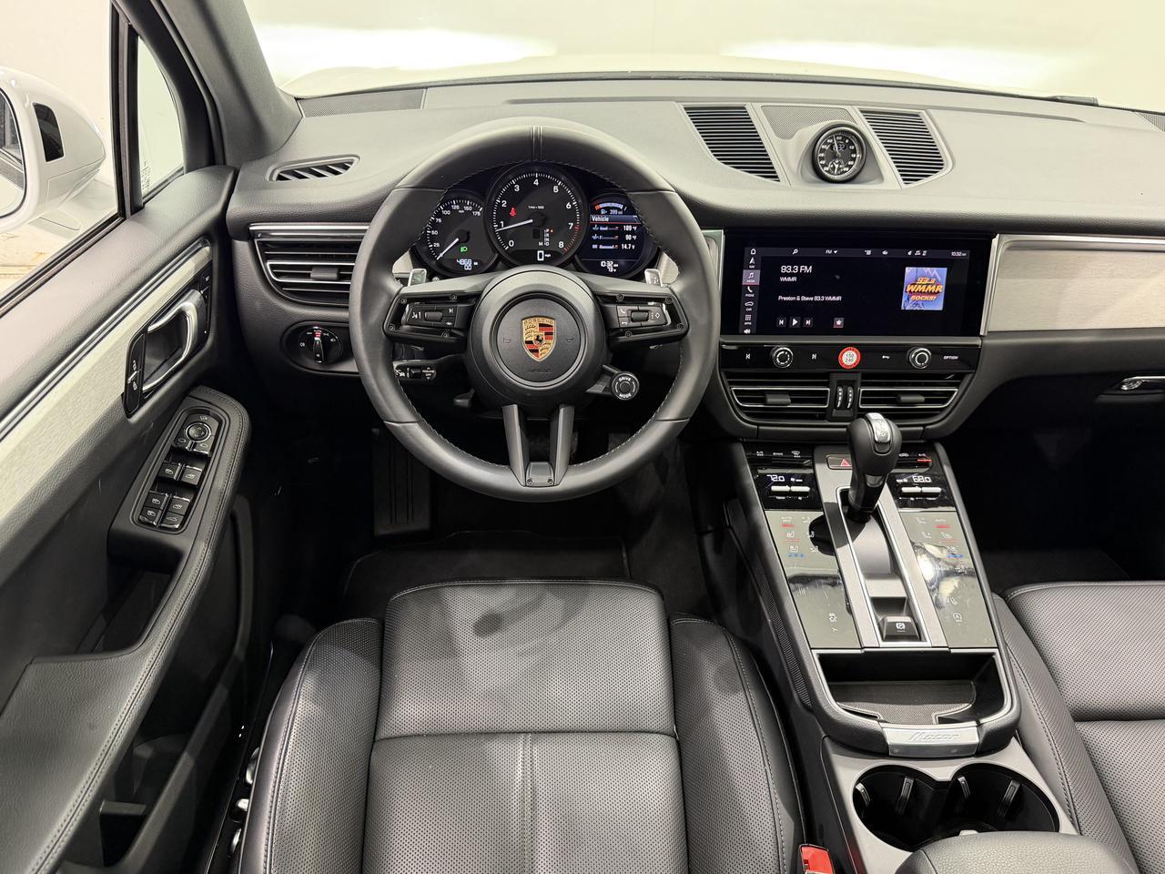 2026 Porsche Macan Newark DE