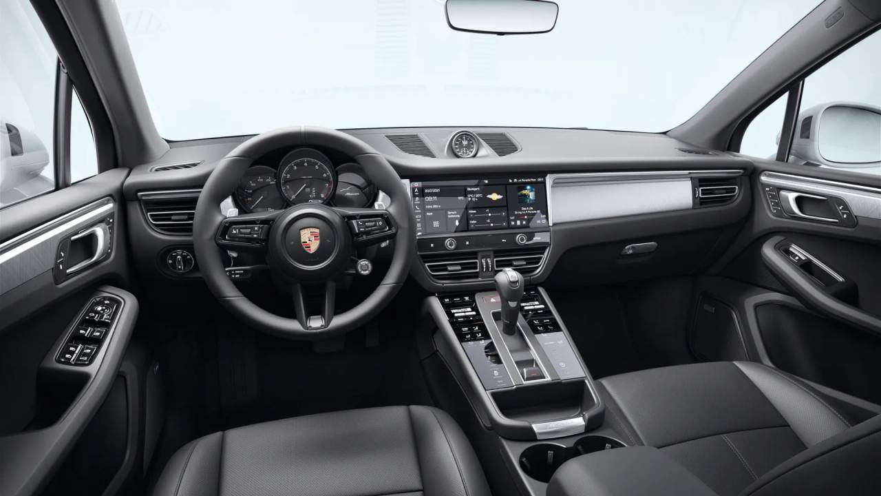 2026 Porsche Macan Newark DE