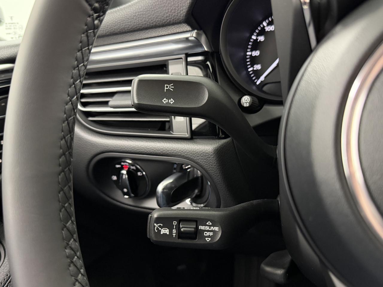 2026 Porsche Macan Newark DE