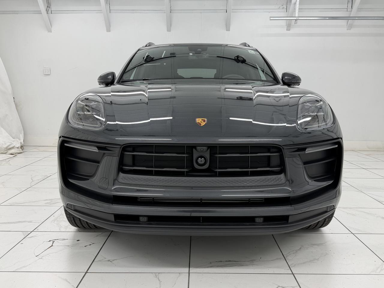 2026 Porsche Macan Newark DE