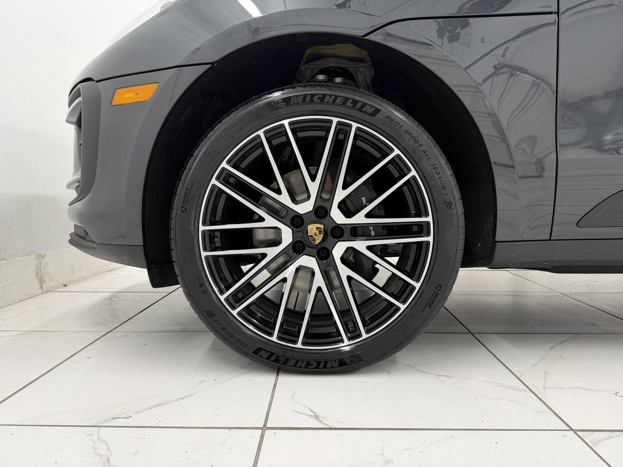 2026 Porsche Macan Newark DE