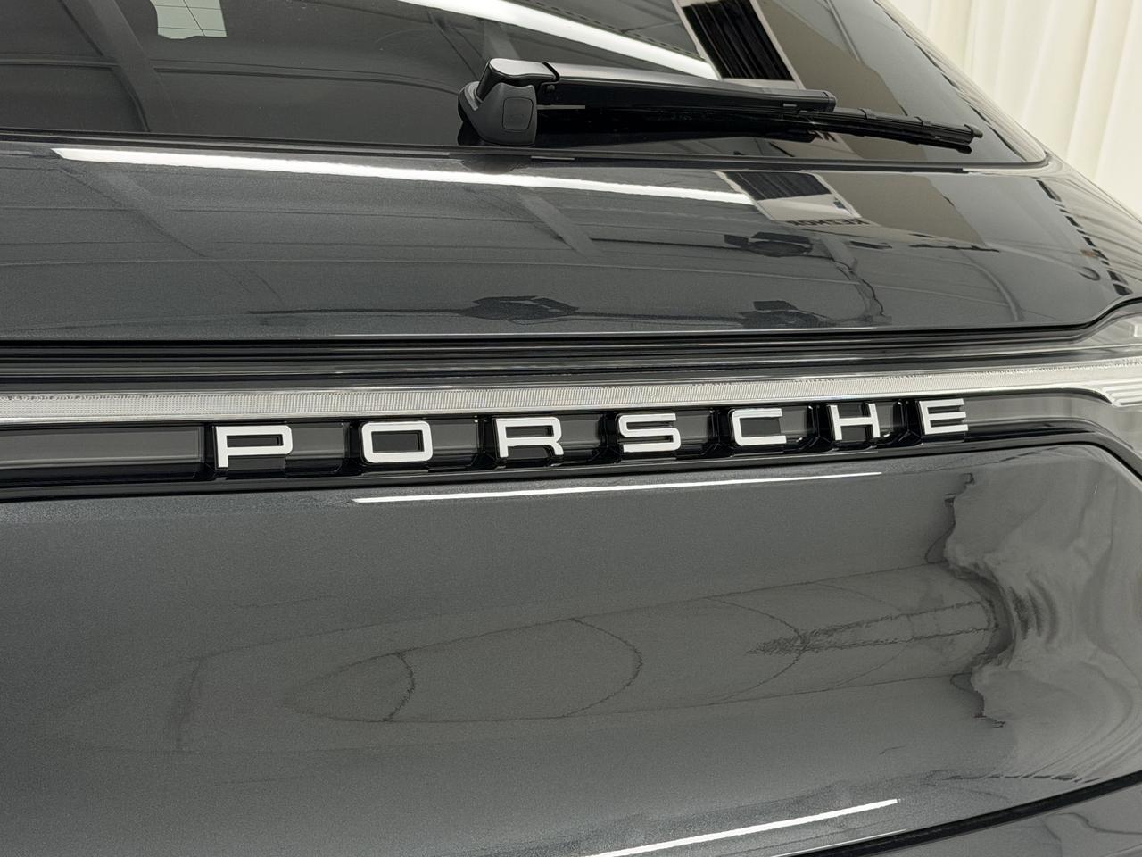 2026 Porsche Macan Newark DE