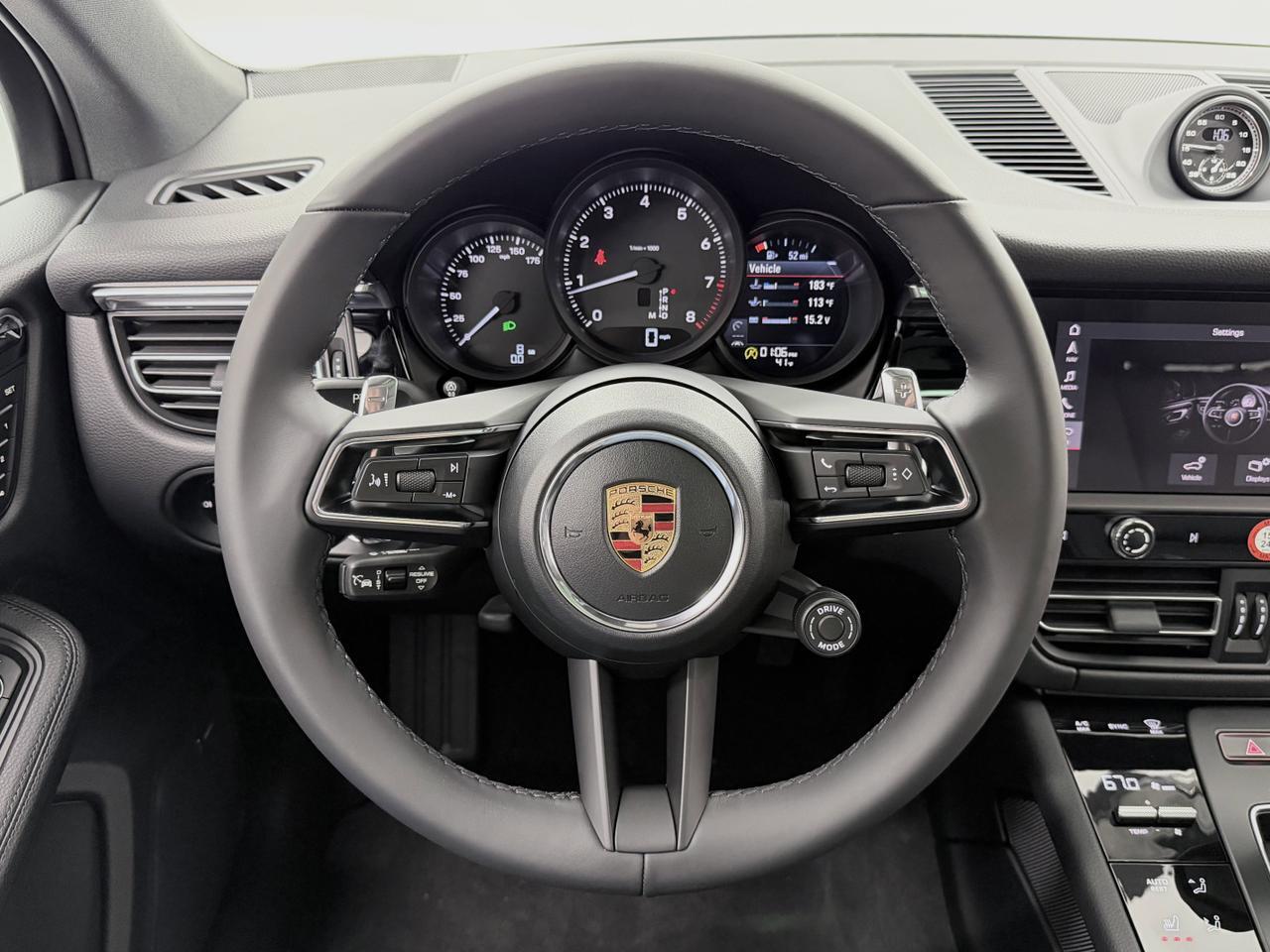 2026 Porsche Macan Newark DE