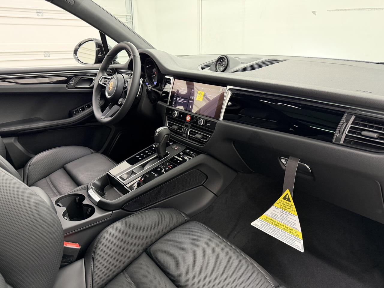 2026 Porsche Macan Newark DE