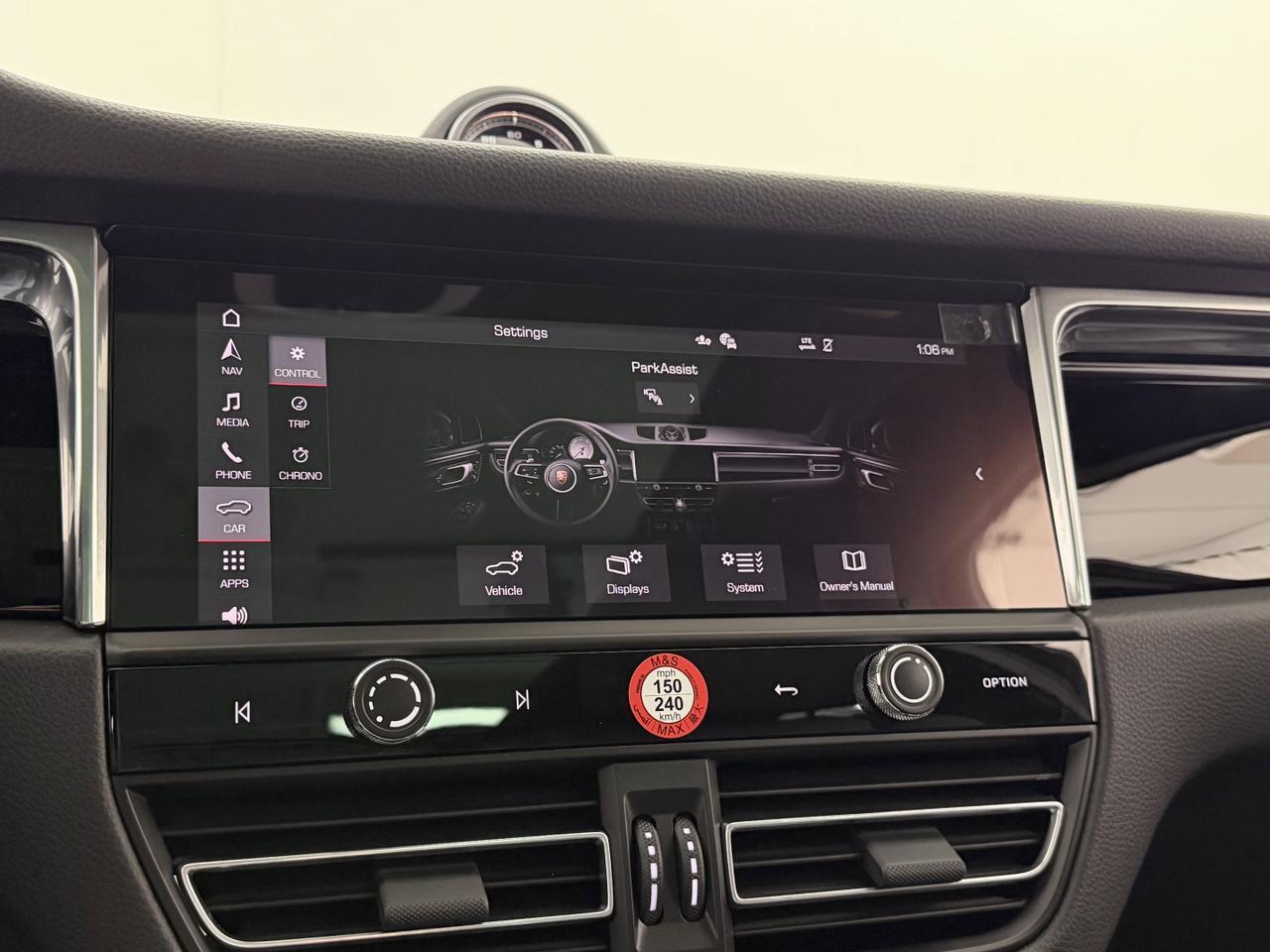 2026 Porsche Macan Newark DE