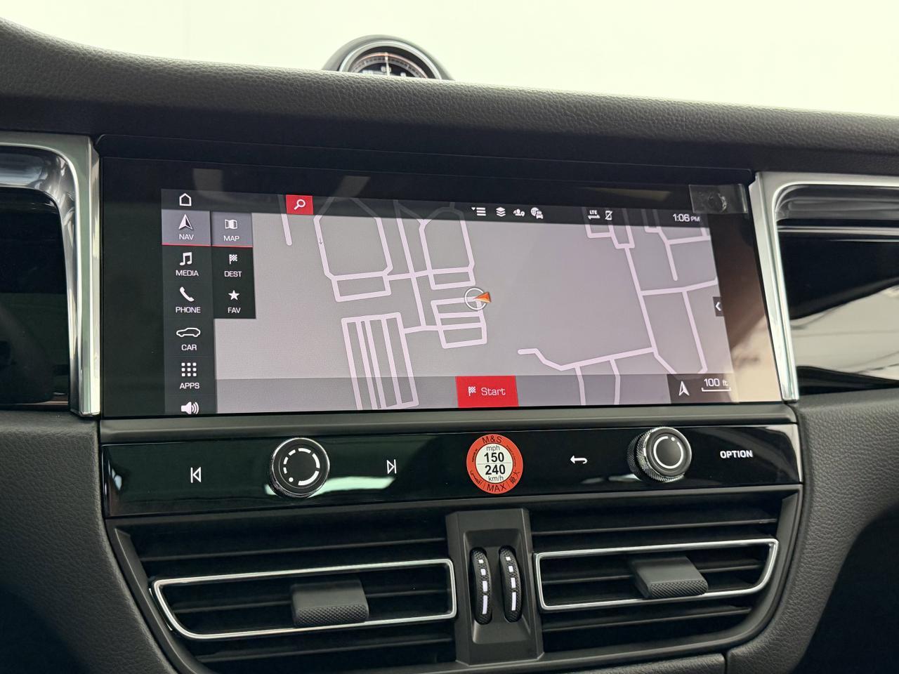 2026 Porsche Macan Newark DE