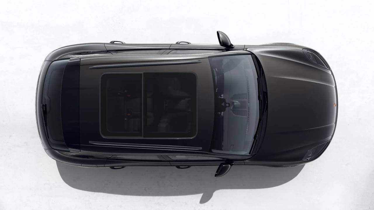2026 Porsche Macan Newark DE