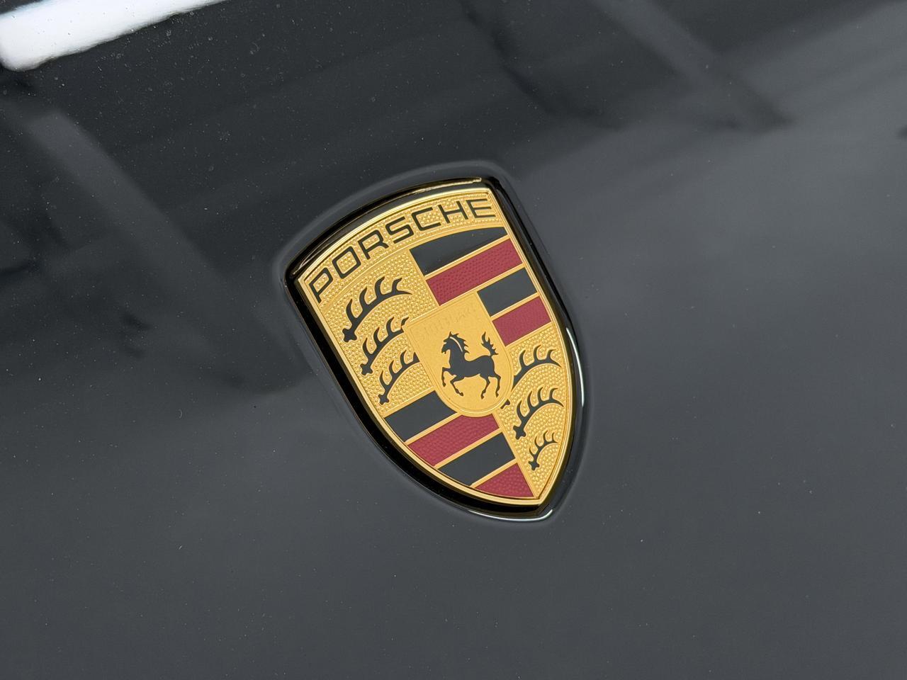 2026 Porsche Macan Newark DE