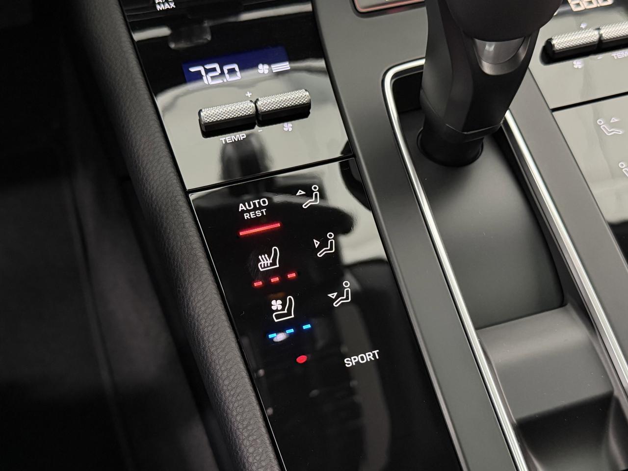 2026 Porsche Macan Newark DE