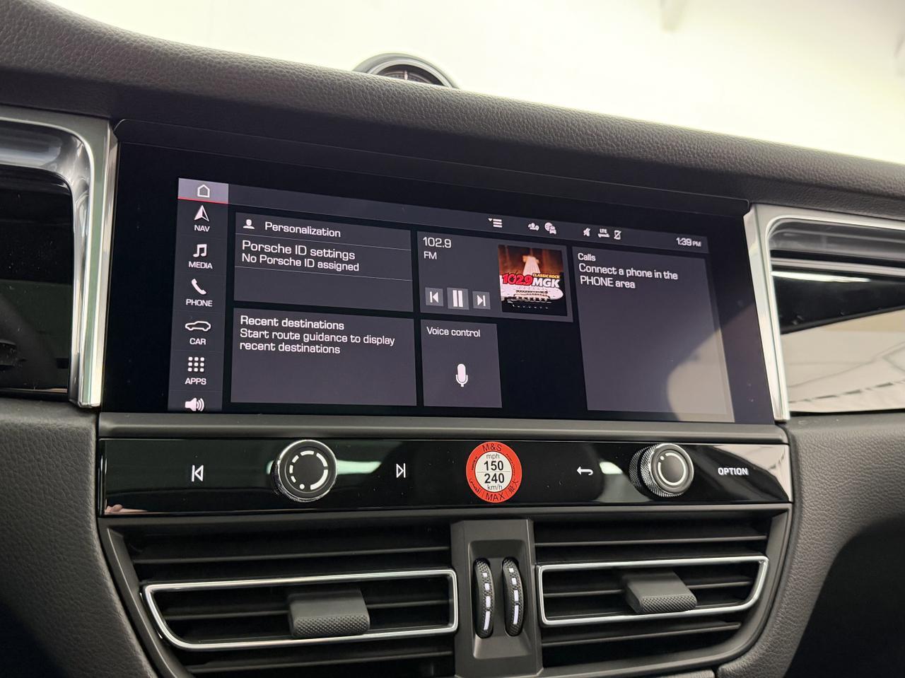 2026 Porsche Macan Newark DE