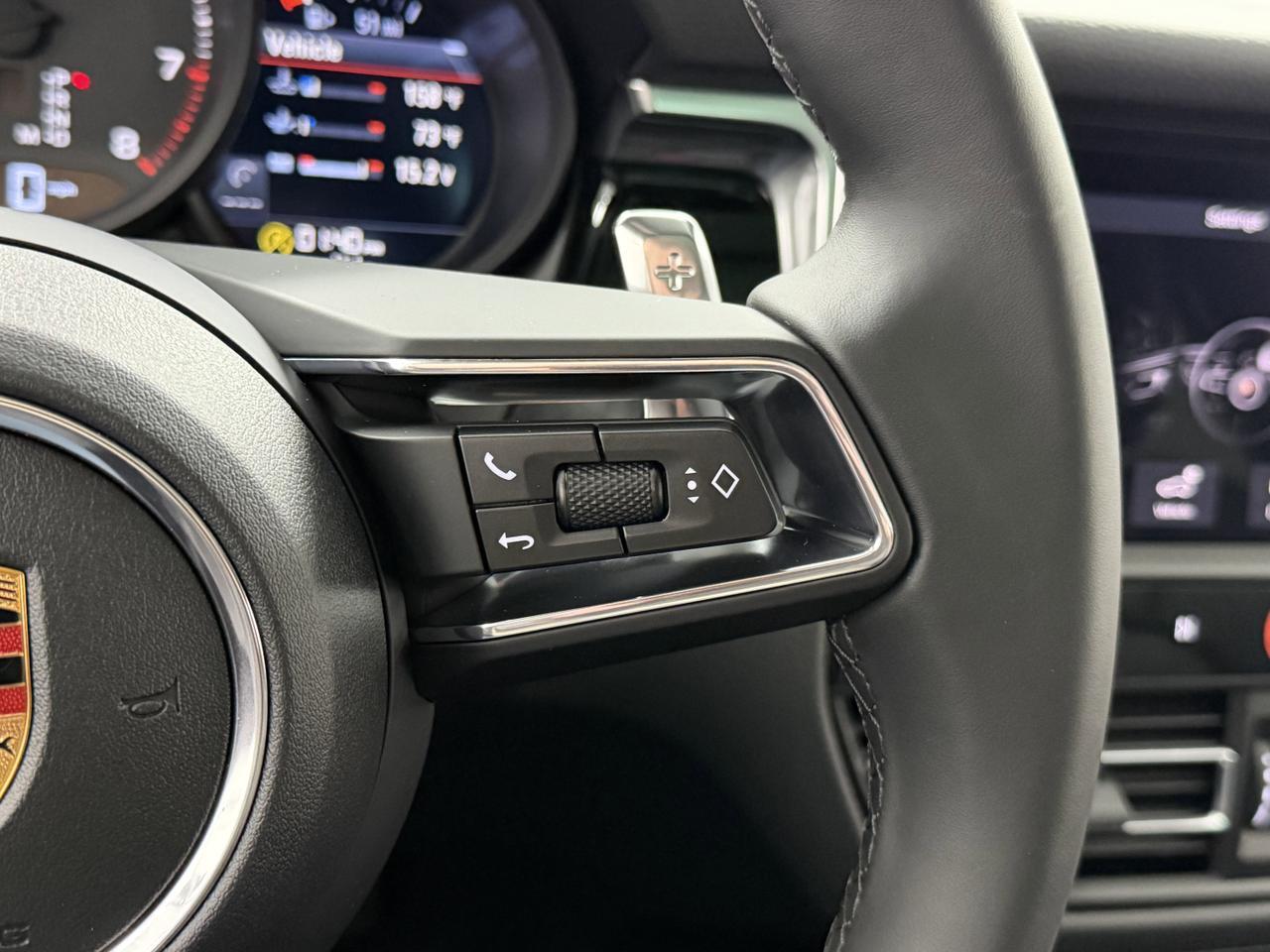 2026 Porsche Macan Newark DE