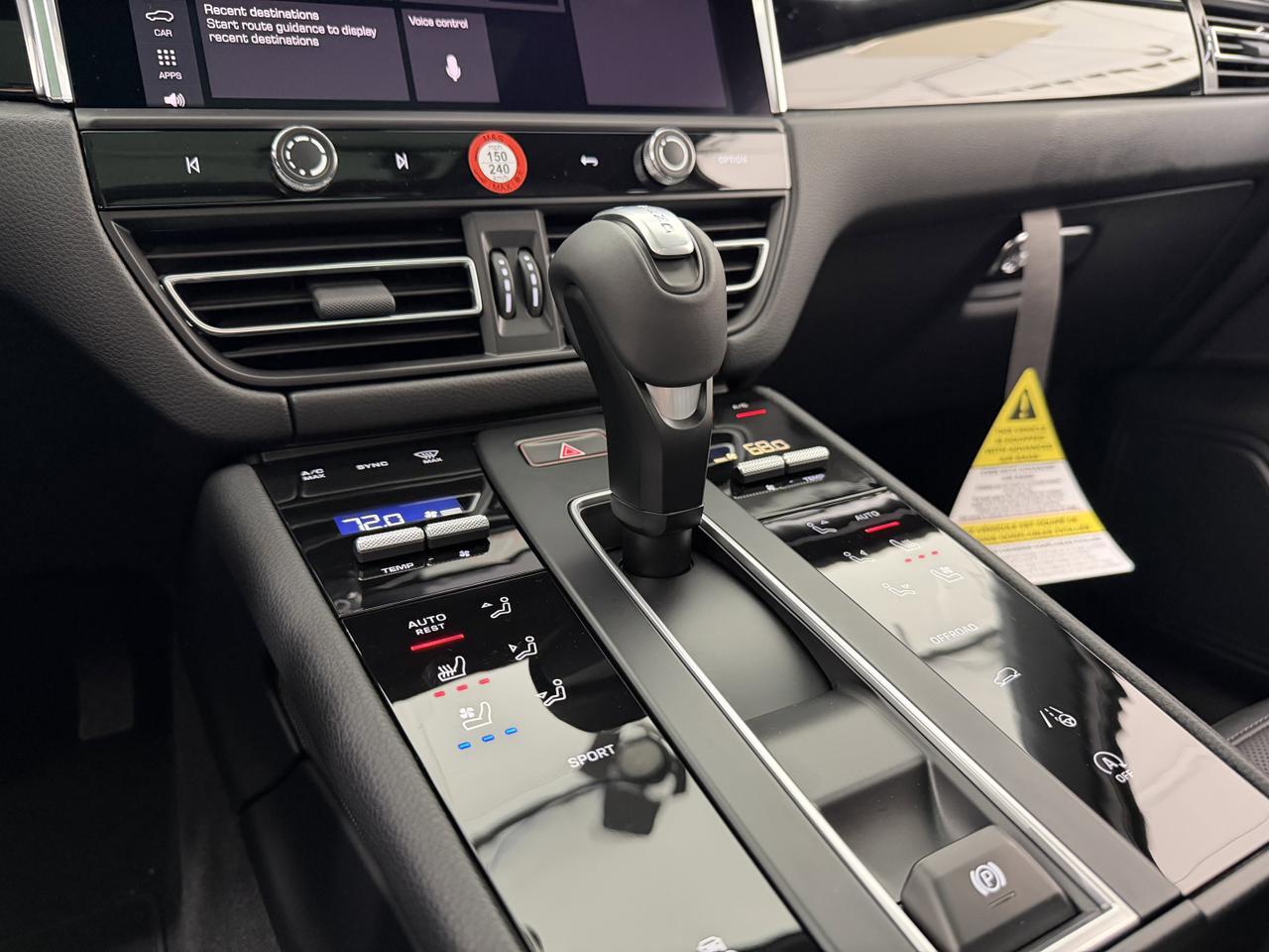 2026 Porsche Macan Newark DE