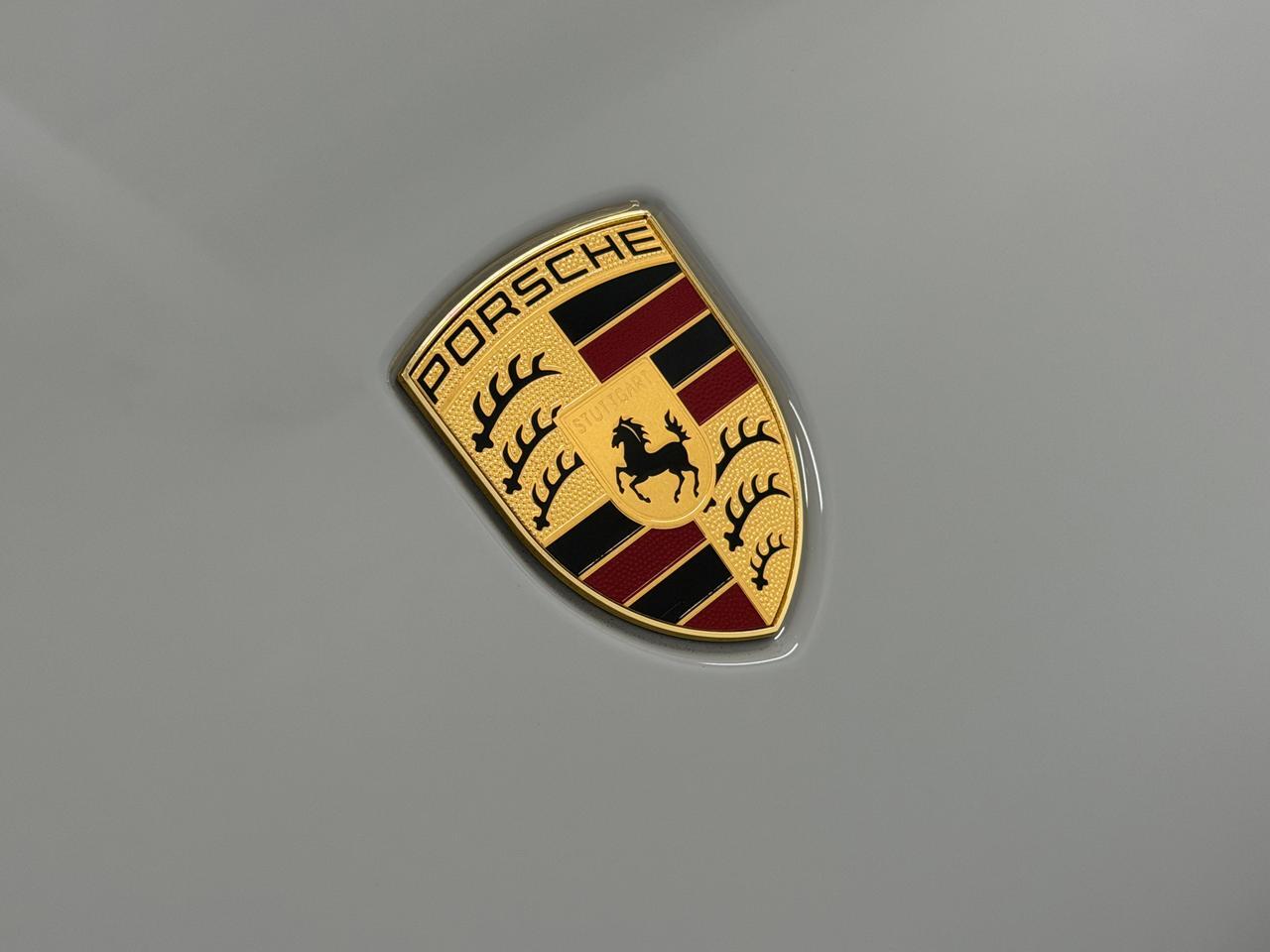 2026 Porsche Macan Newark DE