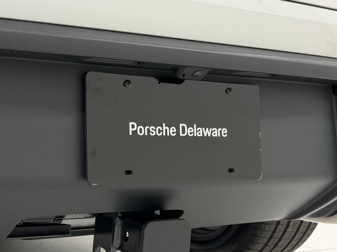 2026 Porsche Macan Newark DE