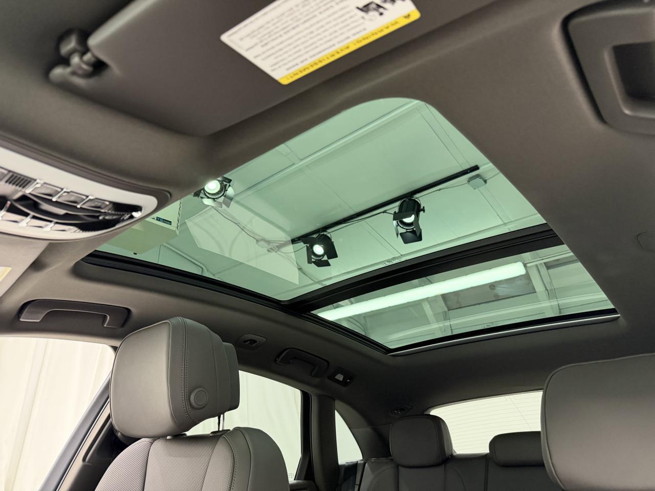 2026 Porsche Macan Newark DE