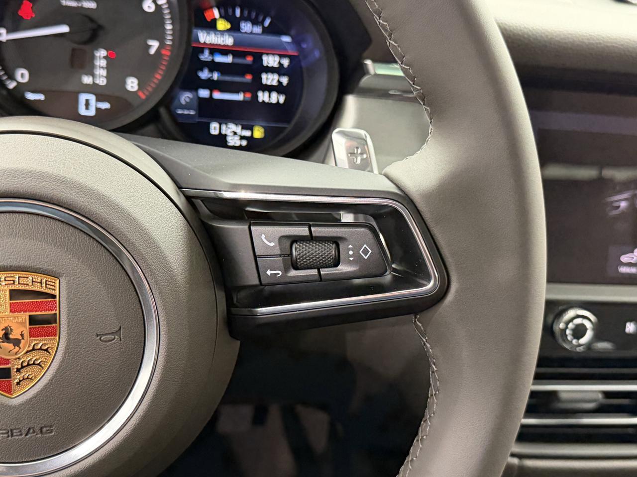 2026 Porsche Macan Newark DE