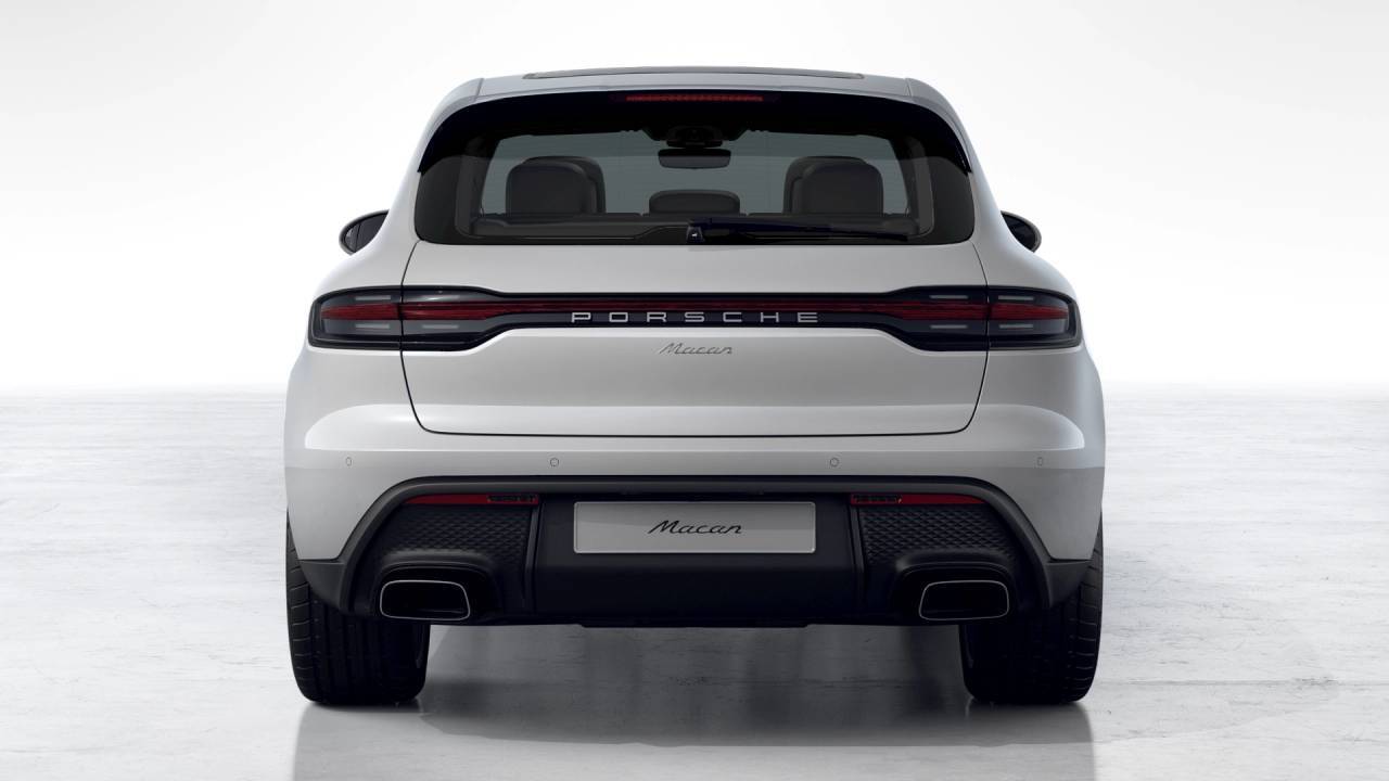 2026 Porsche Macan Newark DE