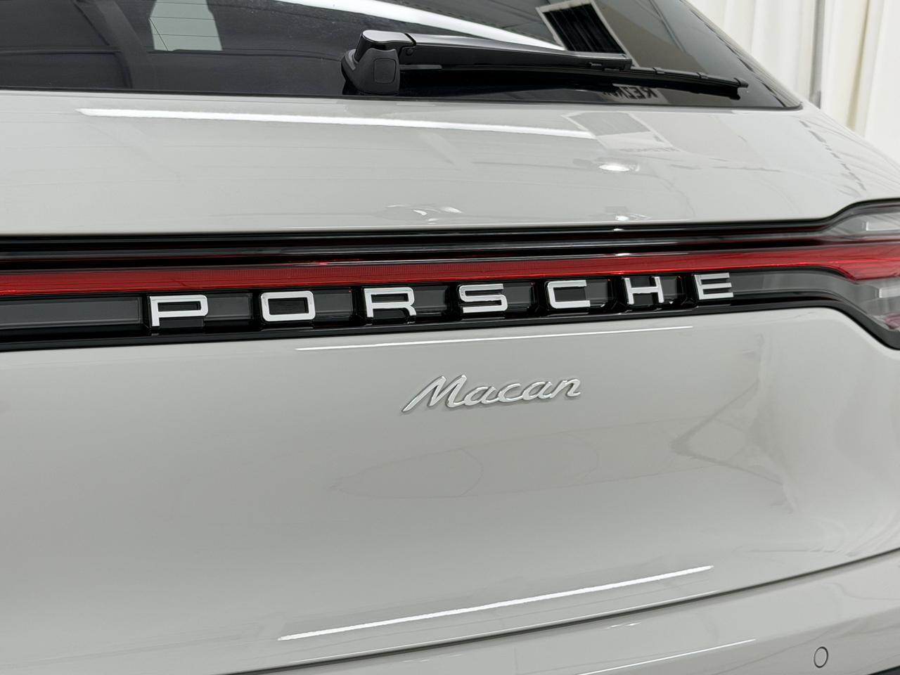 2026 Porsche Macan Newark DE