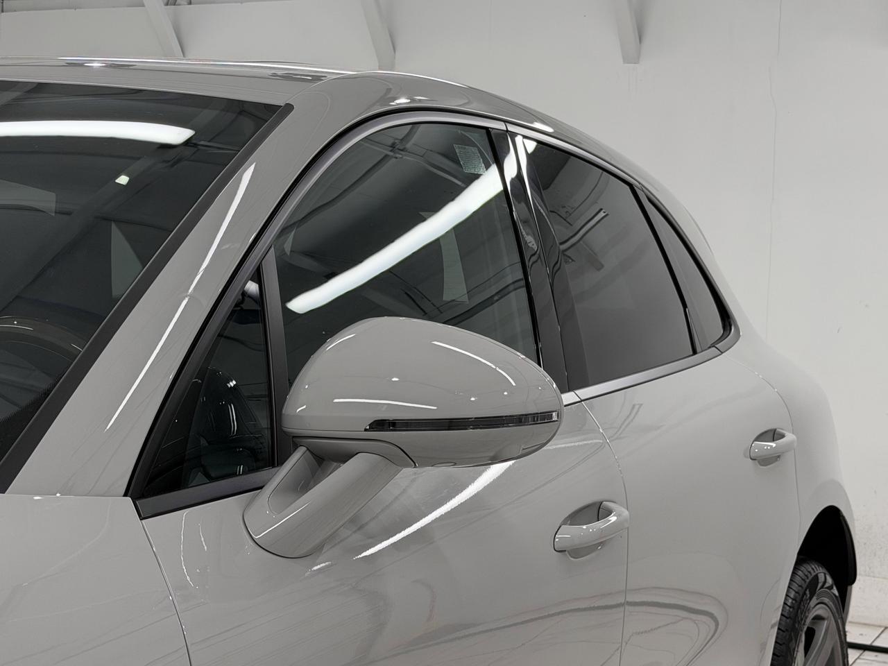 2026 Porsche Macan Newark DE
