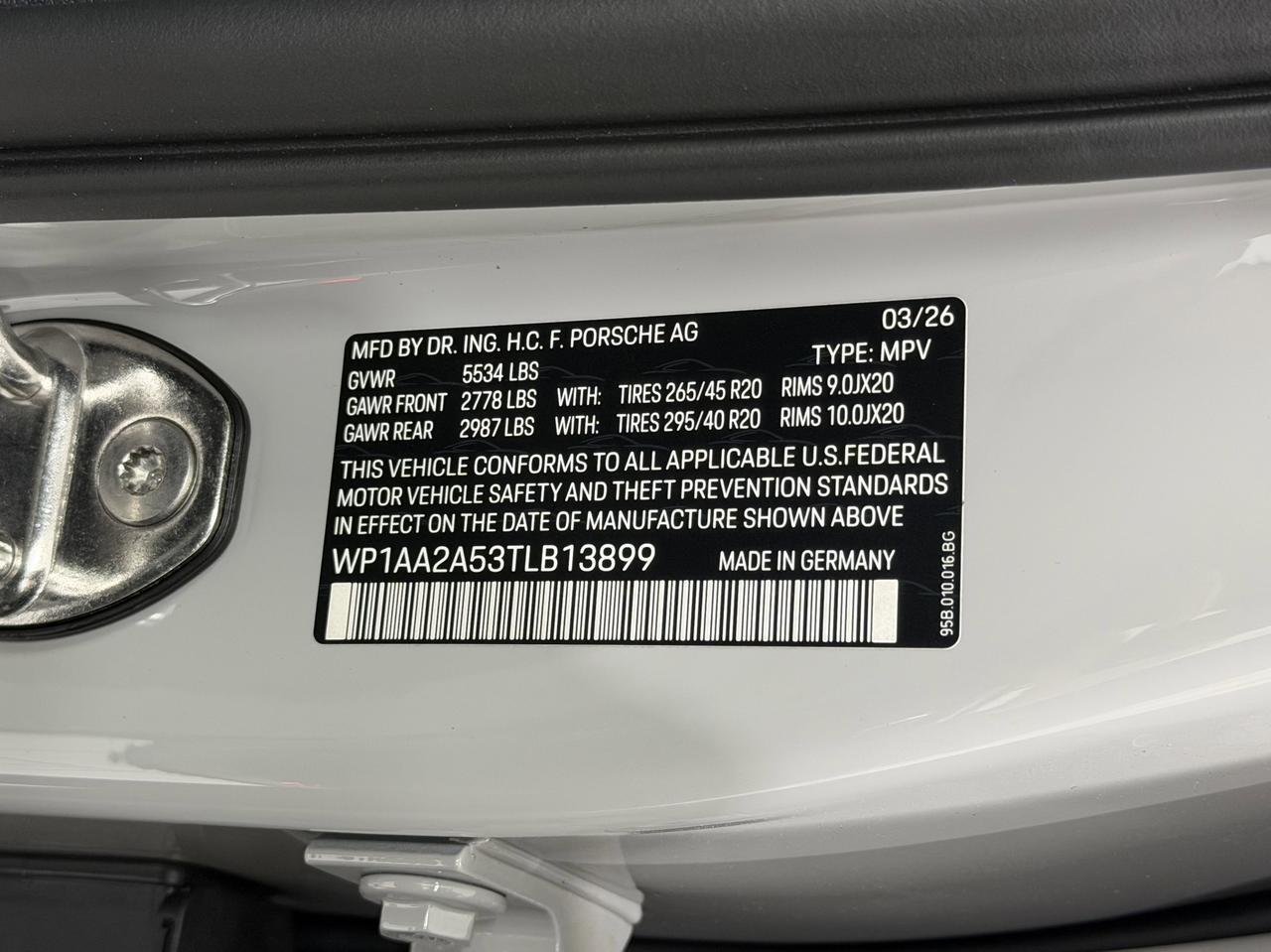 2026 Porsche Macan Newark DE