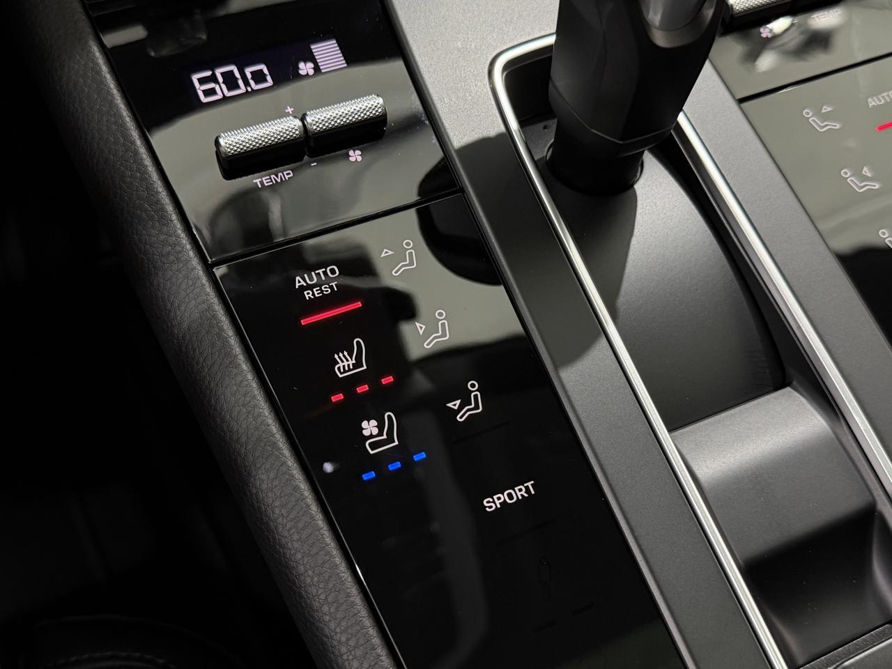 2026 Porsche Macan Newark DE