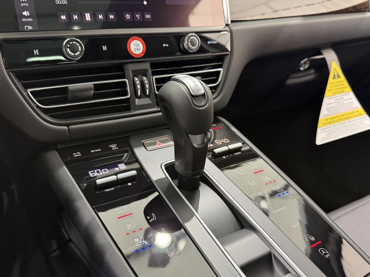 2026 Porsche Macan Newark DE