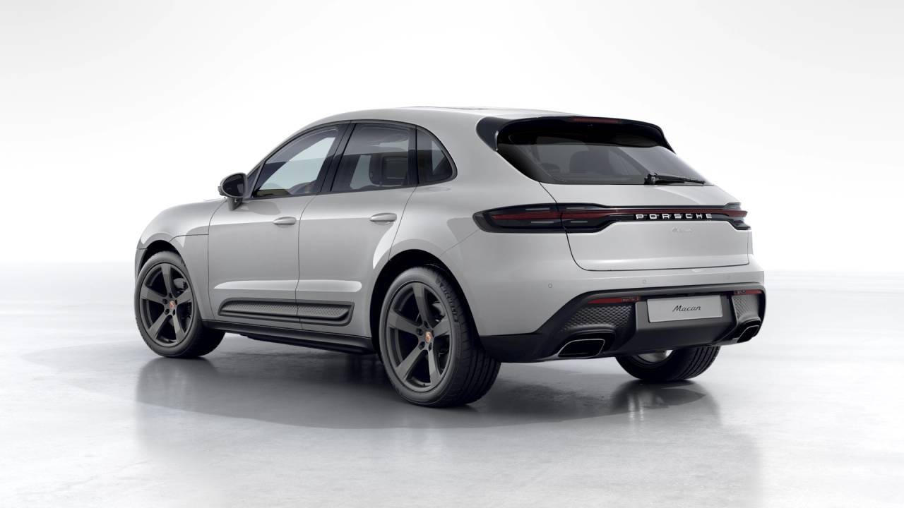 2026 Porsche Macan Newark DE