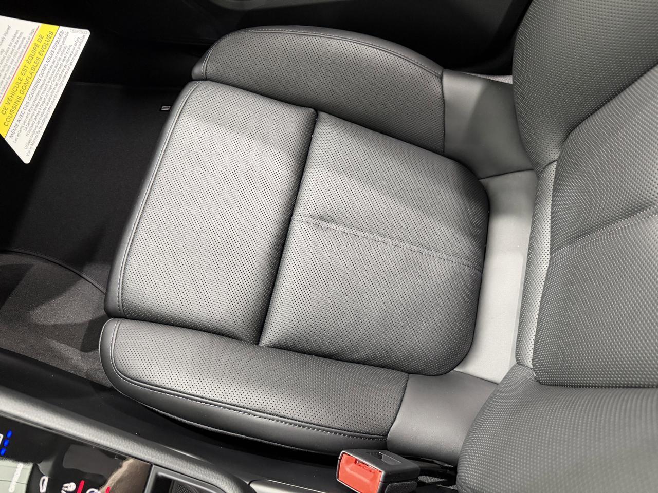 2026 Porsche Macan Newark DE