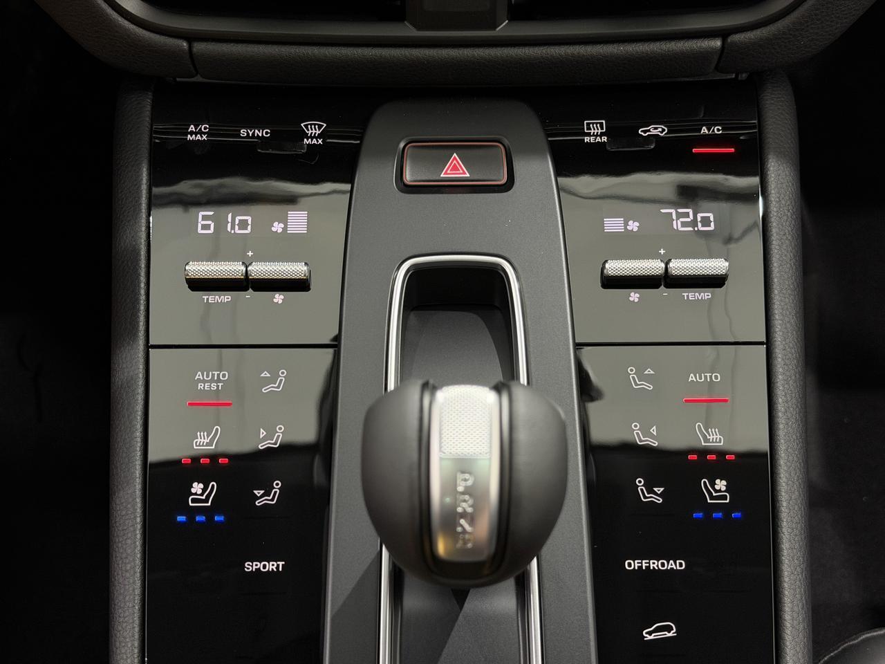2026 Porsche Macan Newark DE
