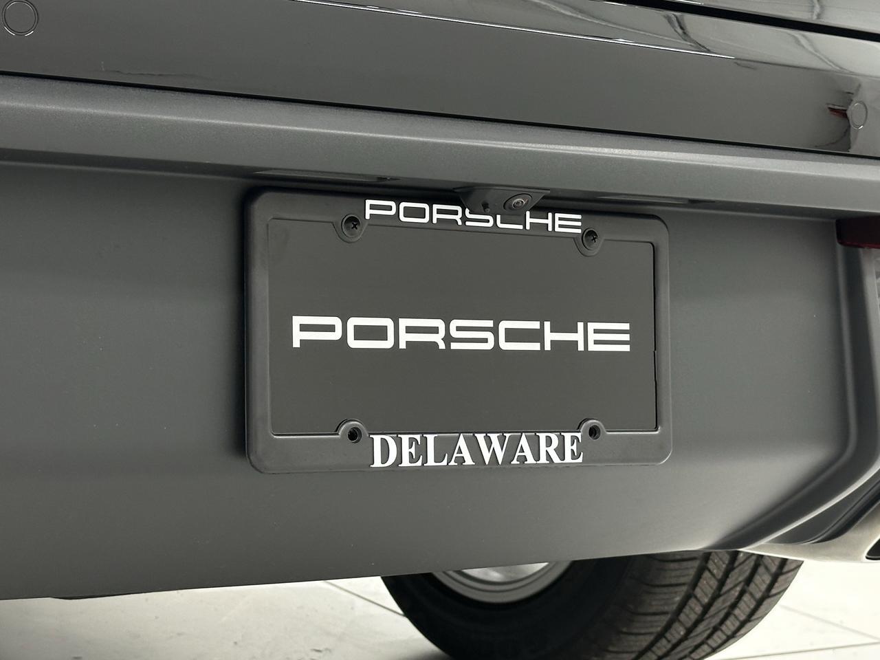2026 Porsche Macan Newark DE