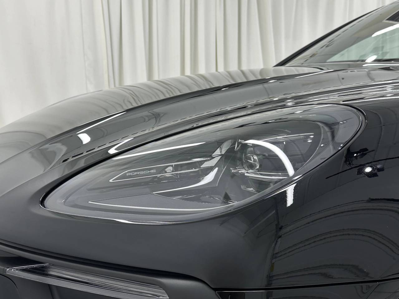 2026 Porsche Macan Newark DE