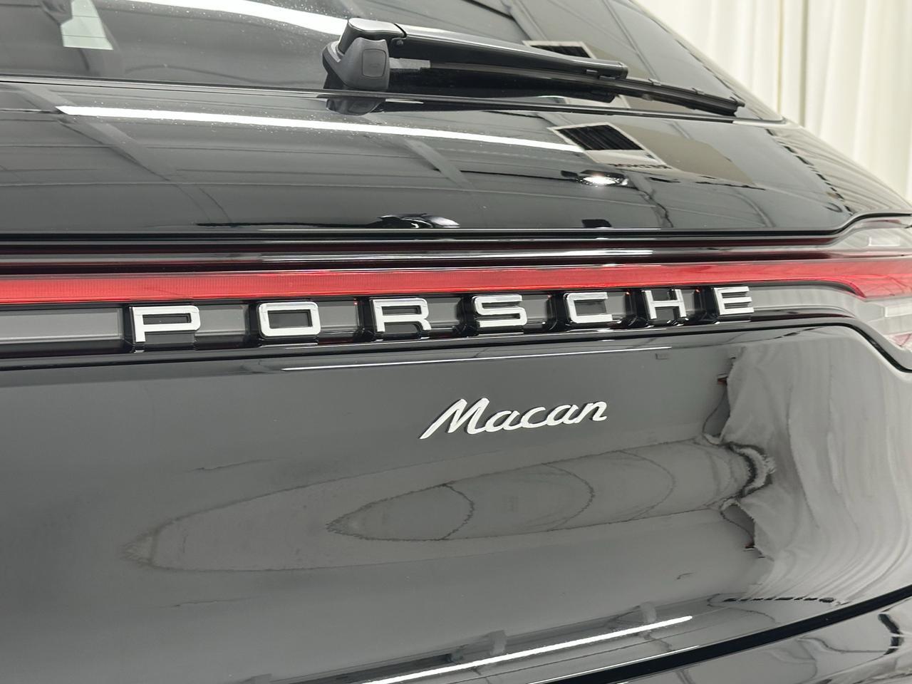2026 Porsche Macan Newark DE