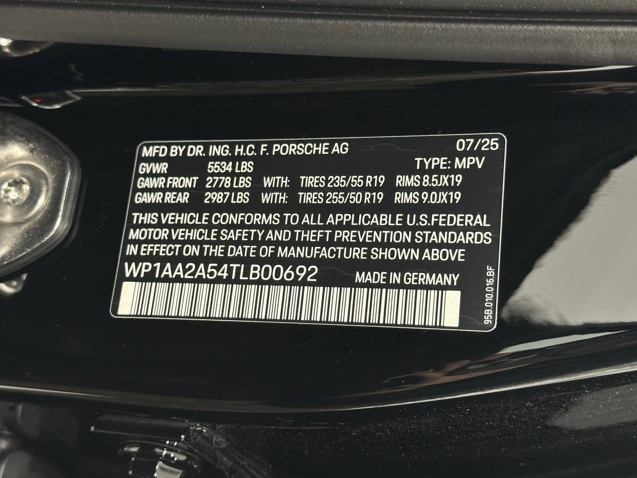 2026 Porsche Macan Newark DE