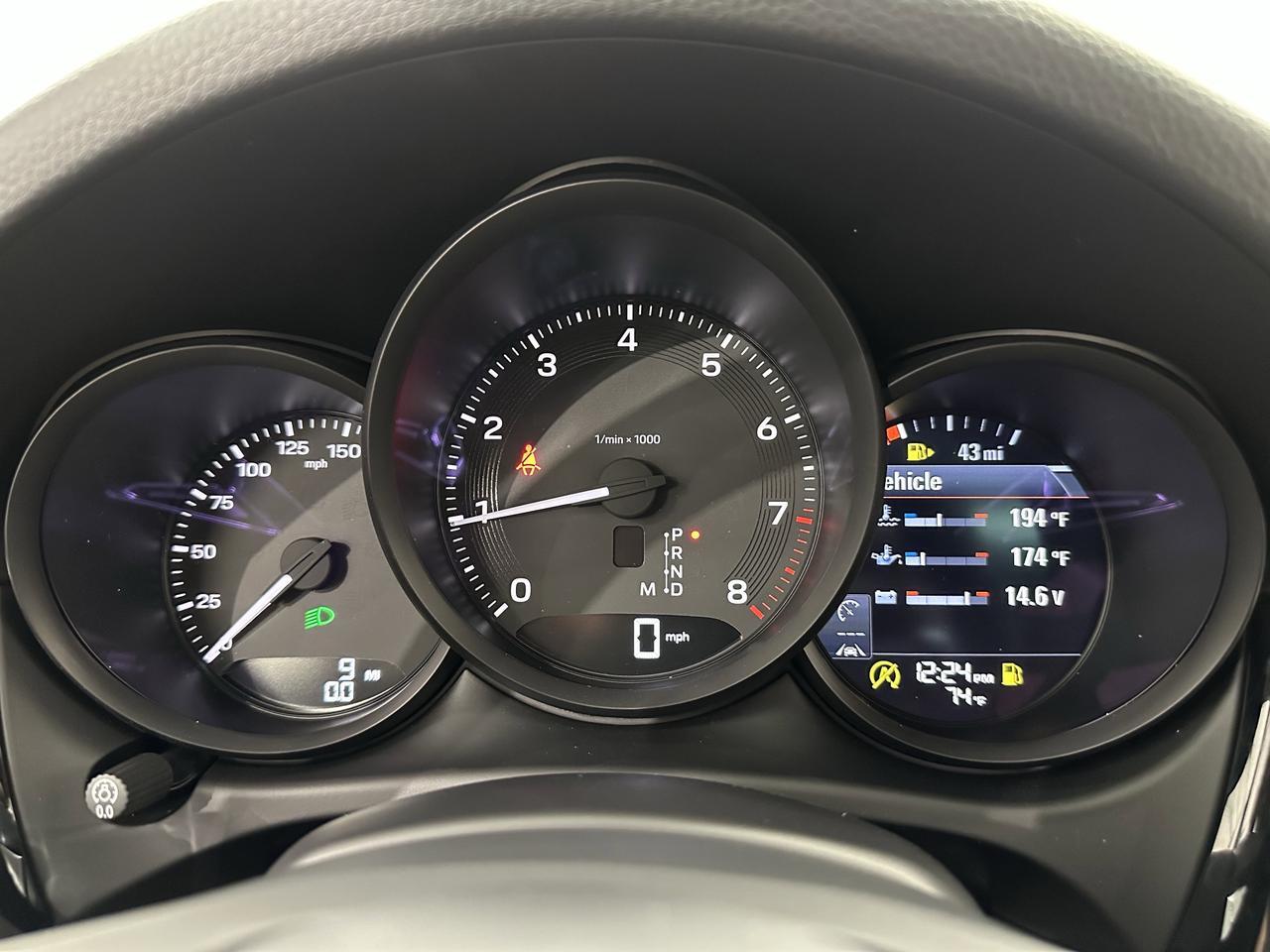 2026 Porsche Macan Newark DE