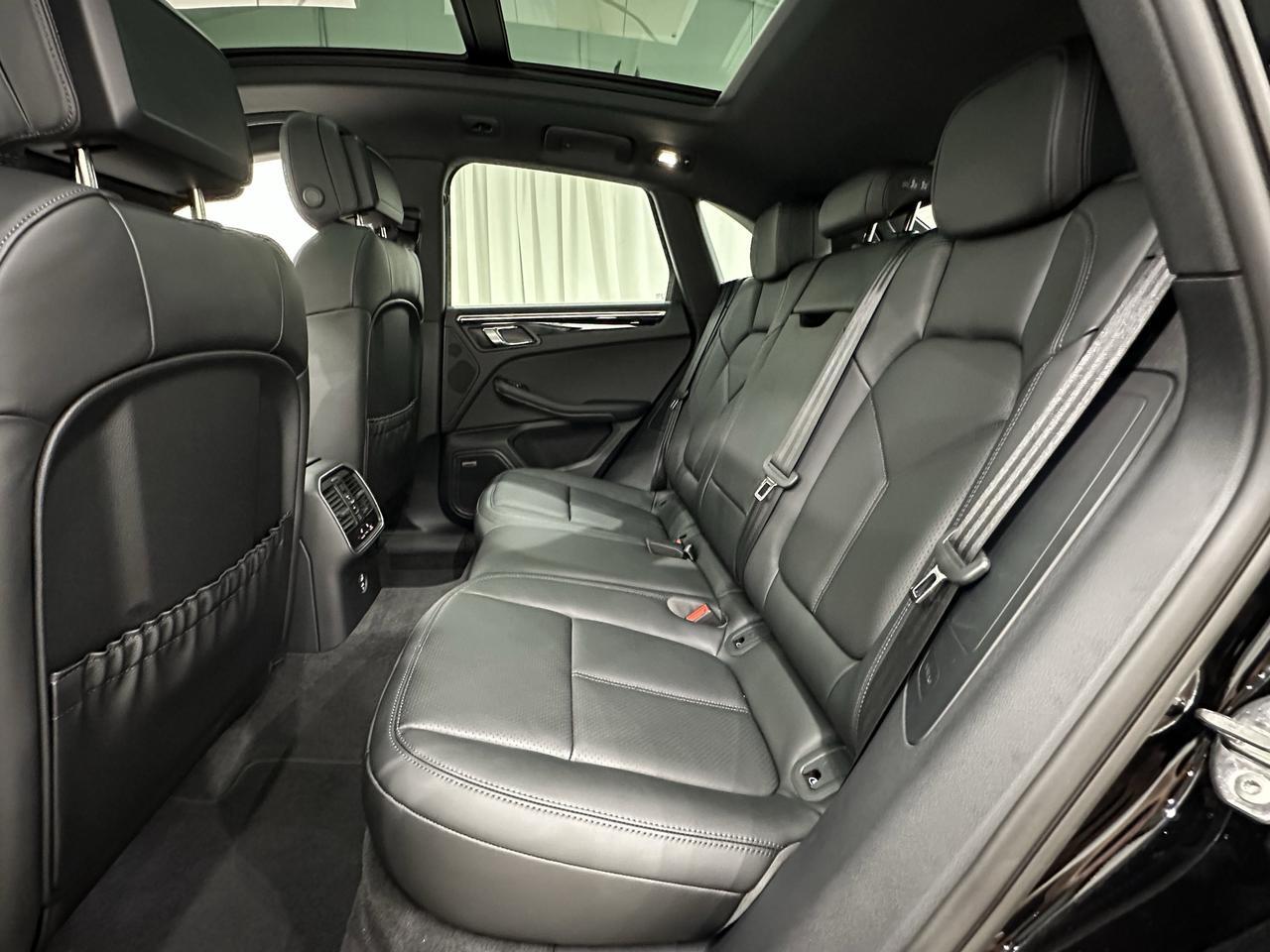 2026 Porsche Macan Newark DE