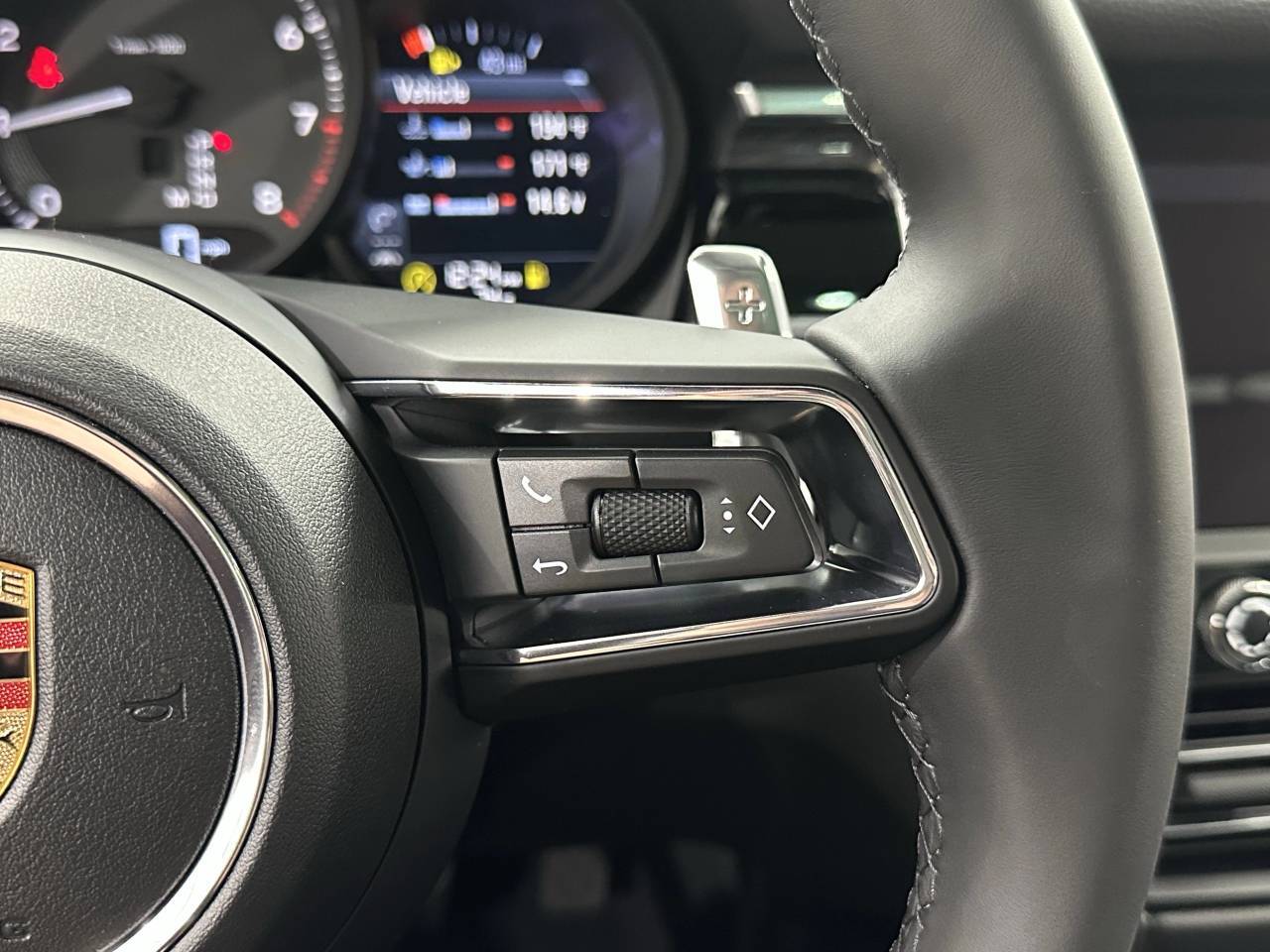 2026 Porsche Macan Newark DE