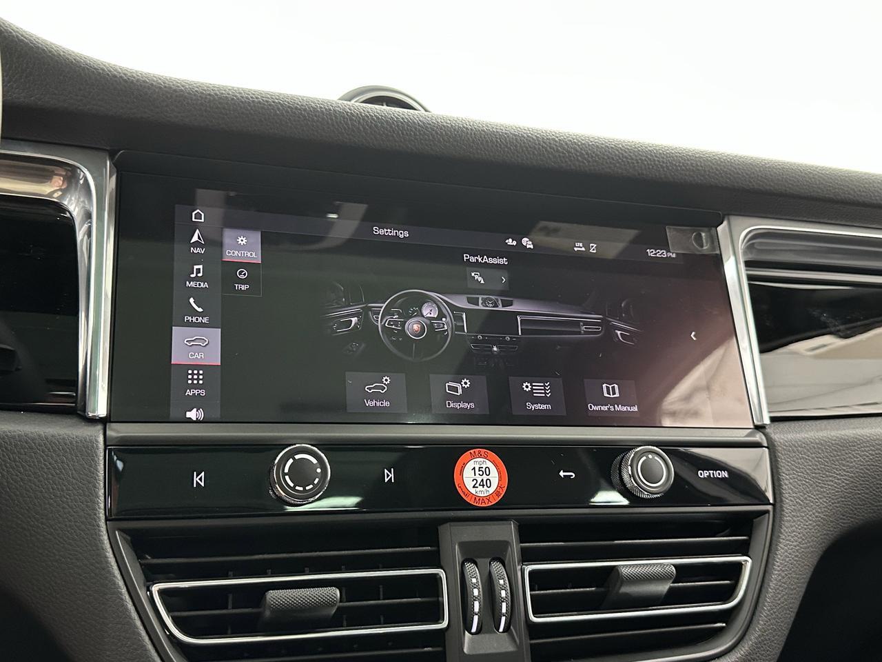 2026 Porsche Macan Newark DE