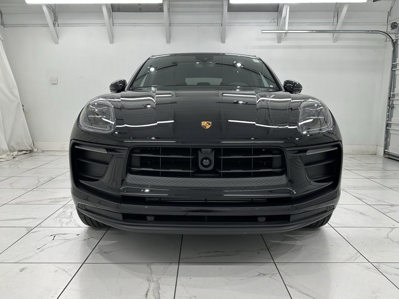 2026 Porsche Macan Newark DE