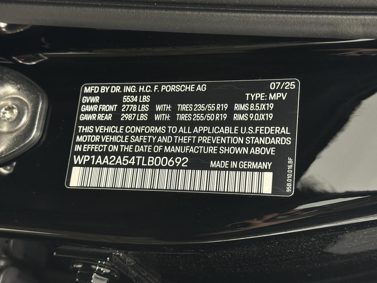 2026 Porsche Macan Newark DE