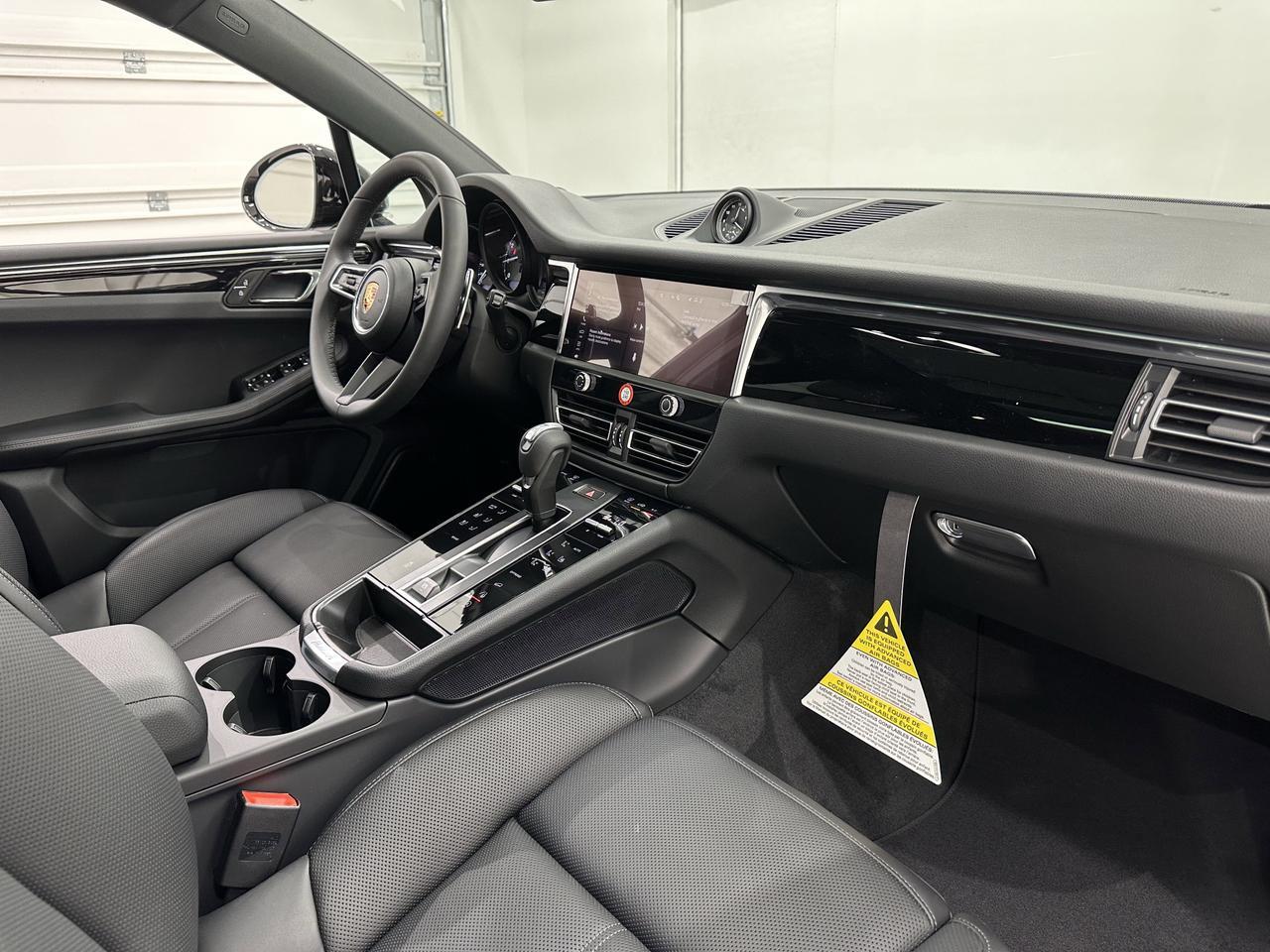2026 Porsche Macan Newark DE