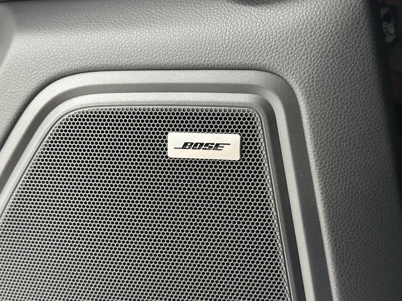 2026 Porsche Macan Newark DE