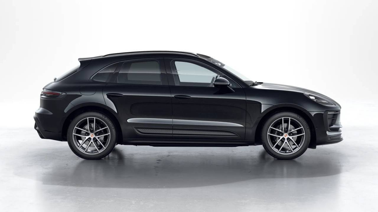 2026 Porsche Macan Newark DE