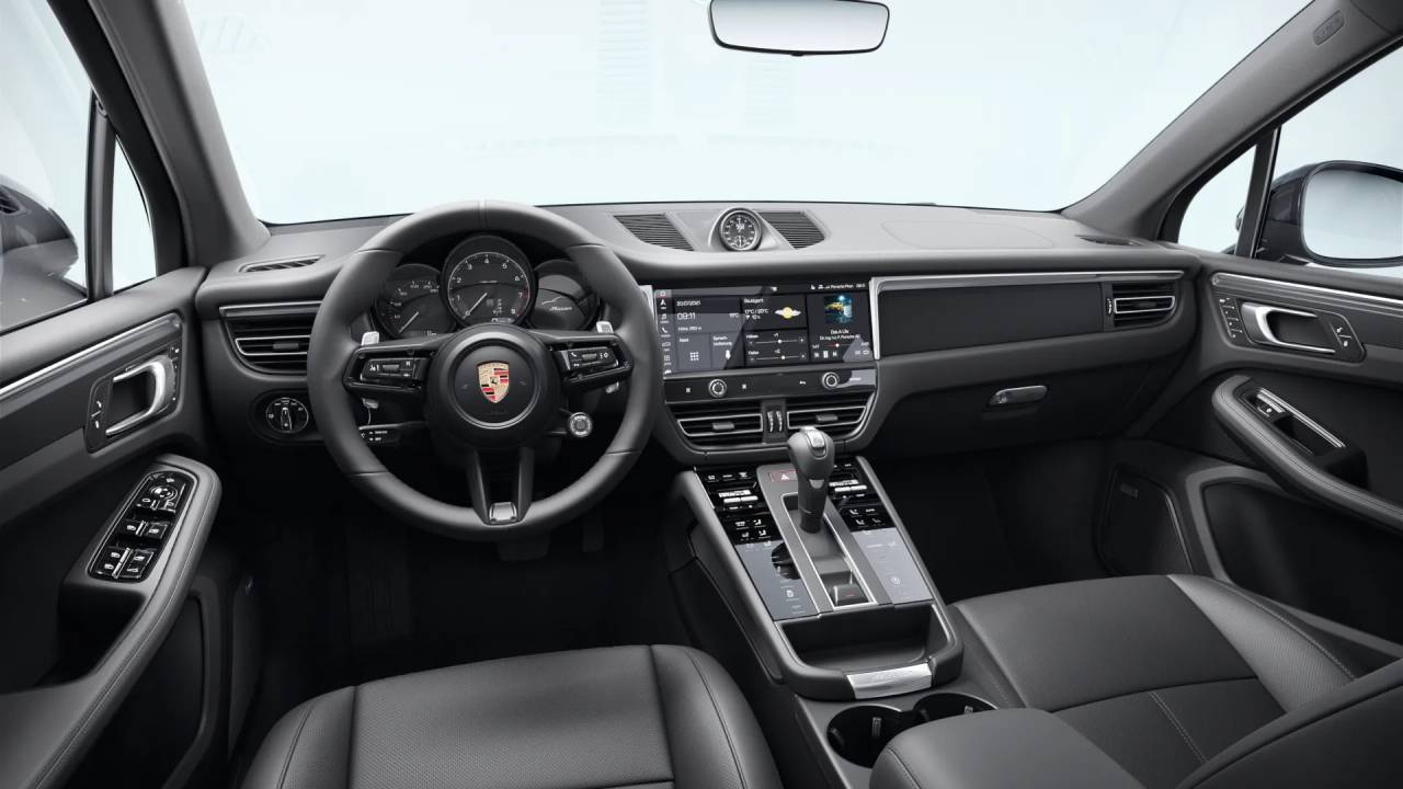 2026 Porsche Macan Newark DE