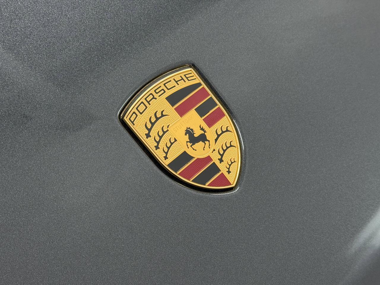 2026 Porsche Macan Newark DE