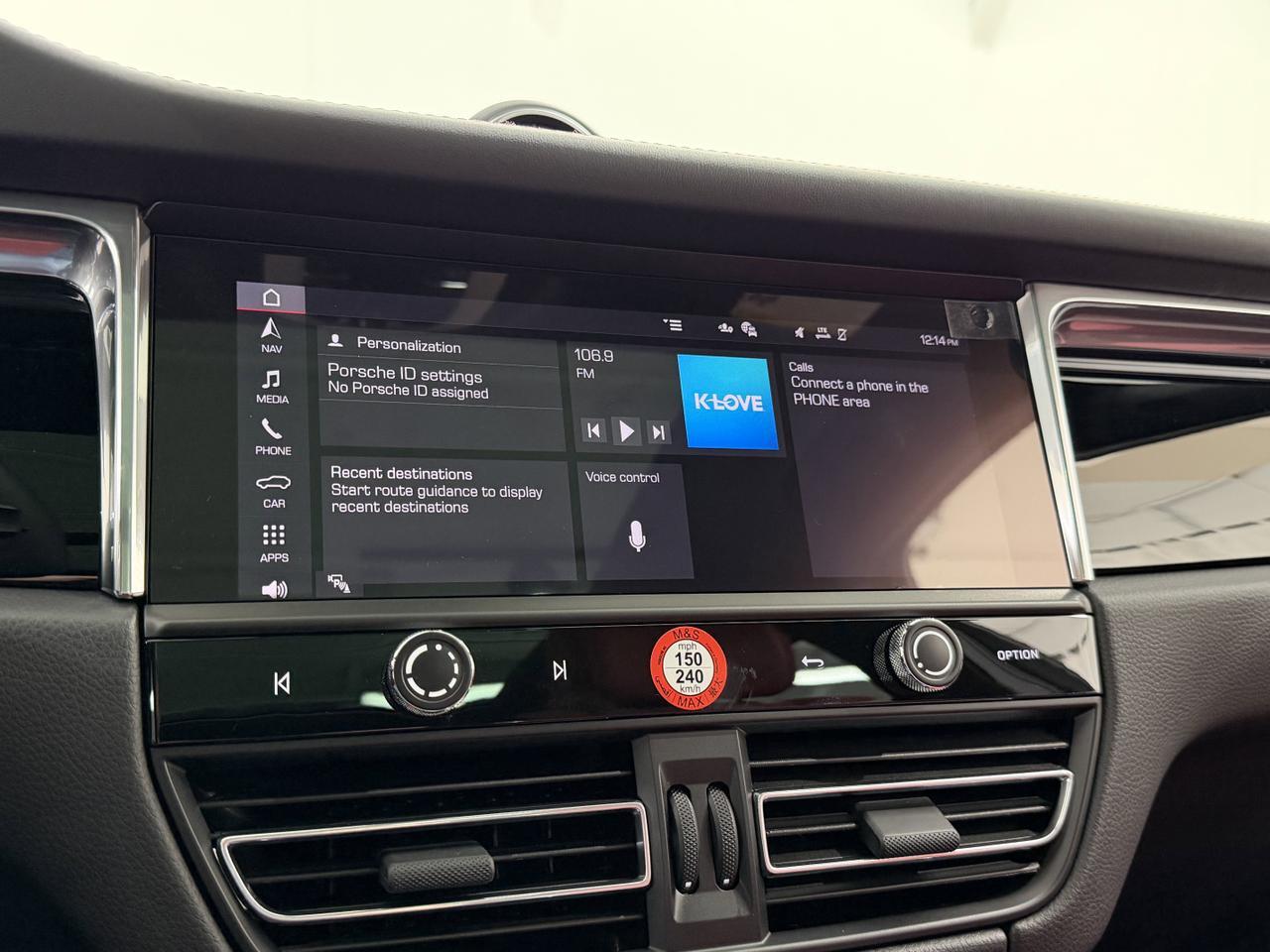 2026 Porsche Macan Newark DE