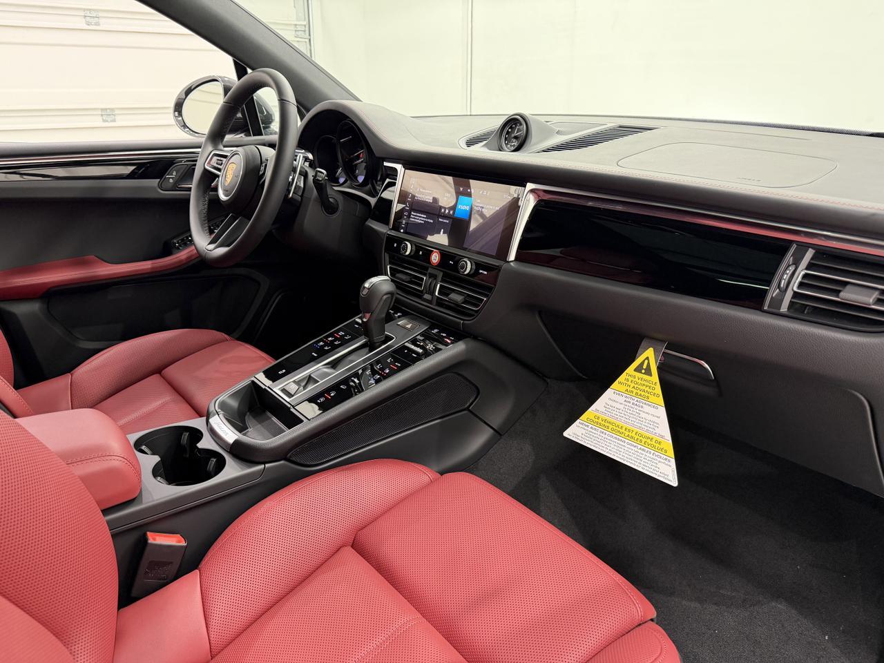 2026 Porsche Macan Newark DE