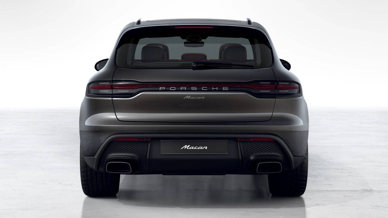 2026 Porsche Macan Newark DE