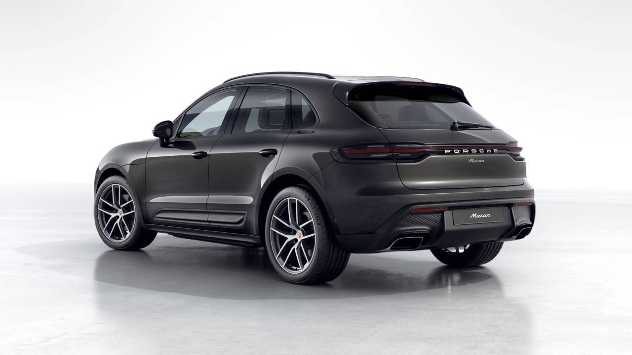 2026 Porsche Macan Newark DE